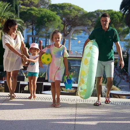 Holiday park Village Club Mileade -val D'esquieres