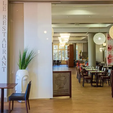 Village Club Mileade -val D'esquieres לס איסאמברה